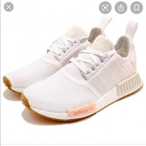 Adidas Women’s 5.5 NMD R1 Cloud White Linen